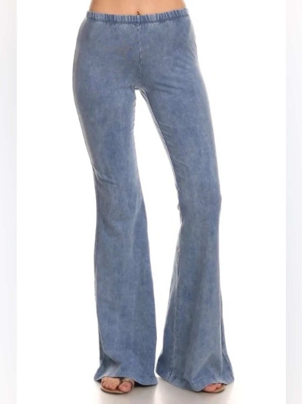 Chatoyant Light Denim Mineral Wash Flare Yoga Pants Size Small EUC